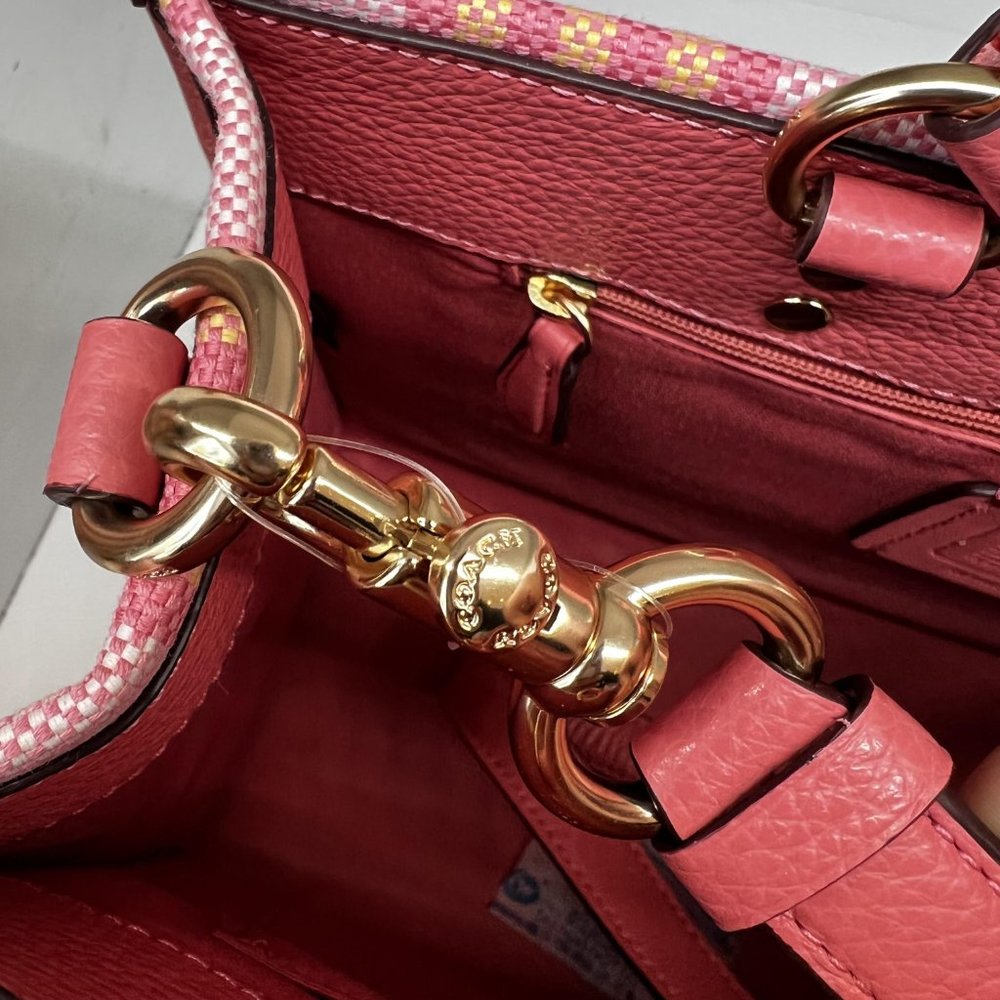 Coach Dempsey Carryall With Garden Plaid Print And Coach Patch Coach c8201 - Picture 9 of 11